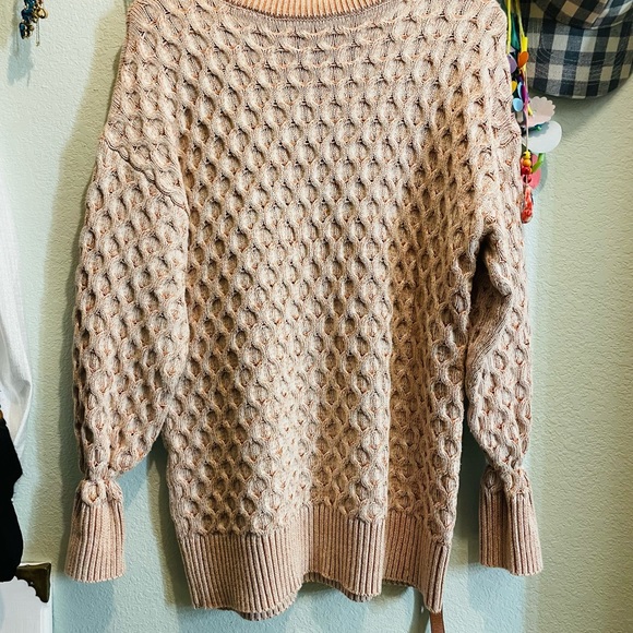 Target Knox rose sweaters - Picture 3 of 3